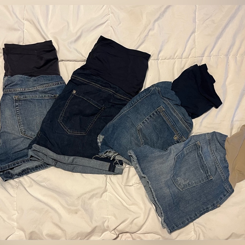 Maternity Jean shorts lot/ bundle!